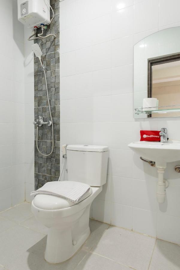 Reddoorz Near Grand City Mall 2 Surabaya Exterior photo